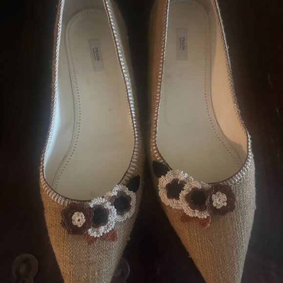 Prada Beige Floral Flats Size 40 (Size 9) - Picture 2 of 7